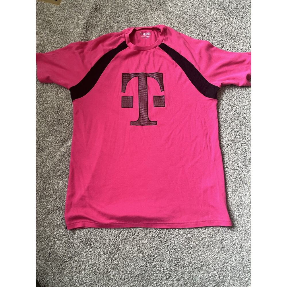 T-Mobile Mens Large Short Sleeve Graphic Print Black Pink Work Uniform F7